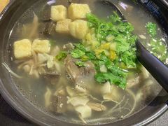 -回味鸭血粉丝汤(新城市广场店)