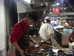 -凤凰路何眼镜香辣蟹(花果园店)