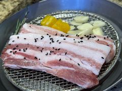 原味厚猪五花-安又胖韩国烤肉(美罗城店)