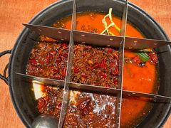 -周小明火锅(黑金冠社区店)