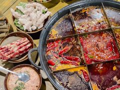 -正南齊北重庆老火锅(光华村直营店)