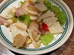 腊肉炒笋片-云海肴·汽锅鸡·云南菜(领展购物广场·中关村店)