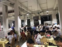 大堂-标记美食新鲜猪杂(兴南大道店)