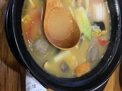 -金陵杨胖子·砂锅麻辣烫(金轮新天地店)