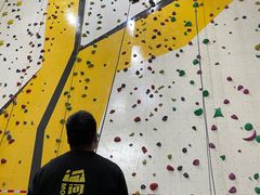 -问山MountQuest攀岩馆