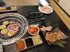 -炙忧烤肉屋(中国铁建广场店)