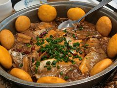 胶东鱼锅贴饼子-山东宾馆·齐鲁苑餐厅