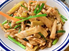 小笋酸菜-炊烟·山房菜