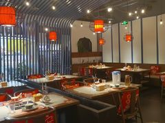 -尚尚仙·酸汤猪手·猪肚鸡火锅(华联万柳购物中心店)