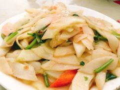 素炒老黄瓜-新乡饭店