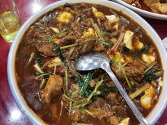 牛腩豆腐花-盛唐府乾州酸汤面