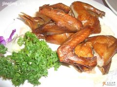 乳鸽-御花园·粤菜·海鲜火锅(中山公园店)