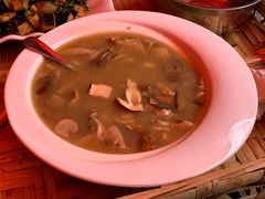 烩杂菌-昆师傅饭庄