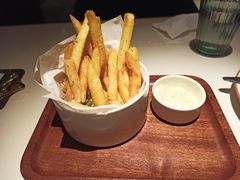 -阿妮叶李(光谷世界城店)