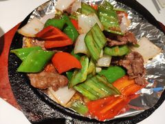 铁板尖椒炒牛肉-至潮餐厅精致粤菜·活鲈鱼·走地鸡(珠江新城店)