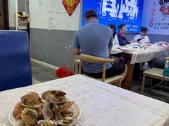 -七点半海鲜大咖·啤酒屋(威海路步行街小区店)