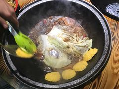-山里屯铁锅炖(哈尔滨中央大街店)