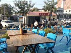 -亚伟瓦罐面美食城(淇县总店)