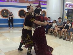 -大巴扎的姑娘(荣盛时代广场店)