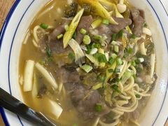 -小河无名面馆