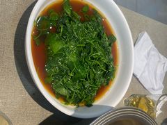 -新颐园本帮江浙菜·红烧猪手煨鲍鱼·红烧肉(顾村公园电台路店)