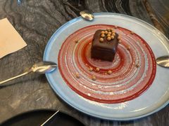 -LES ELITES 英集荟(南京西路店)