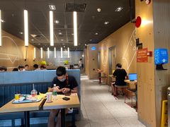 大堂-麦当劳(前海店)
