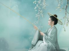 -九月鹰飞汉服摄影工作室
