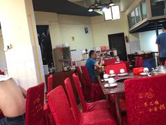 大堂-佘记全家福芋儿鸡(向阳街总店)