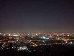 -鬼笑石后山停车场