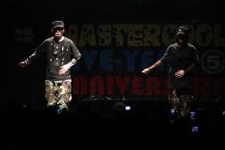 点击看大图 -MASTER COOL舞蹈工作室