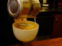 -HUG COFFEE(鼓楼店)