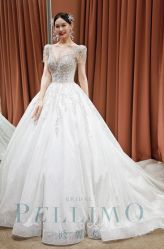 -派丽莫Pellimo原创设计婚纱品牌