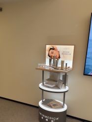 -JNK皮肤管理中心