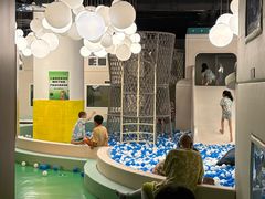 -涨巢·潮玩水疗局