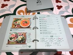 菜单-越弥越南传统美食馆
