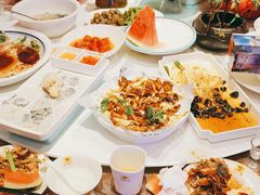 -巴特餐饮6加1音乐餐吧·新疆菜