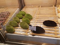 -奈雪的茶(百盛店)