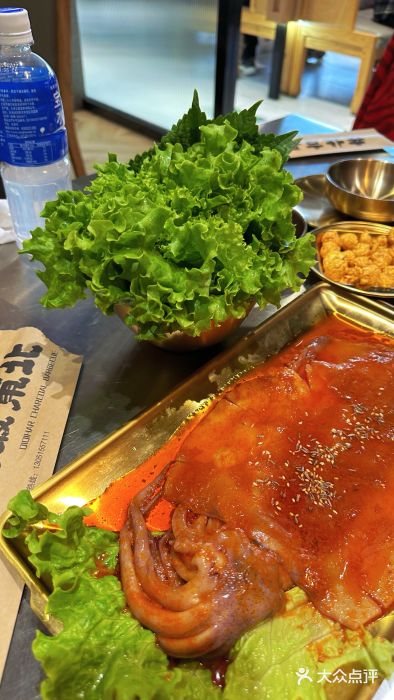 齐齐哈尔小炉匠炭火烤肉(西红门店)紫苏生菜图片