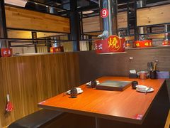 -山之屋炭火烧肉·生啤畅饮(大朗万科中央公园店)