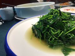 酒香金花菜-MD日越生辉铁板烧(海运堤店)