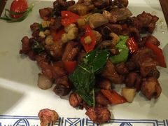 鸡脆骨-云海肴·汽锅鸡·云南代表菜(天山百盛优客店)