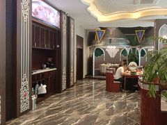 -哈啾嗨·新概念蒙餐(红星新城店)