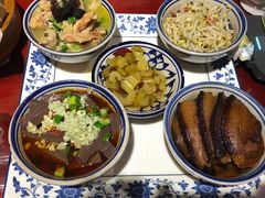 -窄巷子陕菜馆·地道陕西菜(粉巷店)