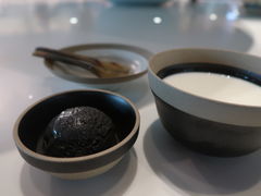 奶白酒-胡麻(静安嘉里店)