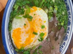 -嘻小北·兰州清汤牛肉面(太平洋森活天地店)