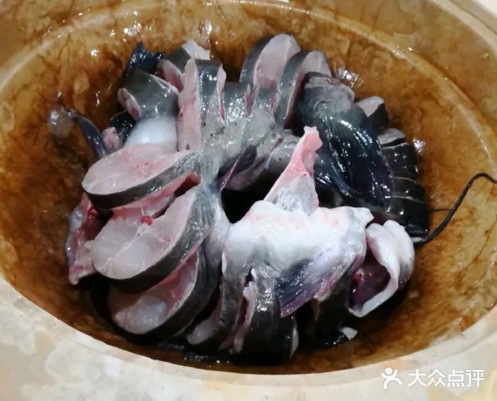 滇香肴·云南菜蒸汽石锅鱼(云南北路店)钱鱼图片
