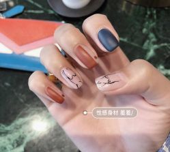 -Pink You美甲美睫纹绣定制中心