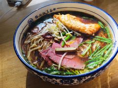 -镇南锅盖面馆(解放路店)
