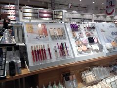 -名创优品(广东省广州琶洲保利广场店)